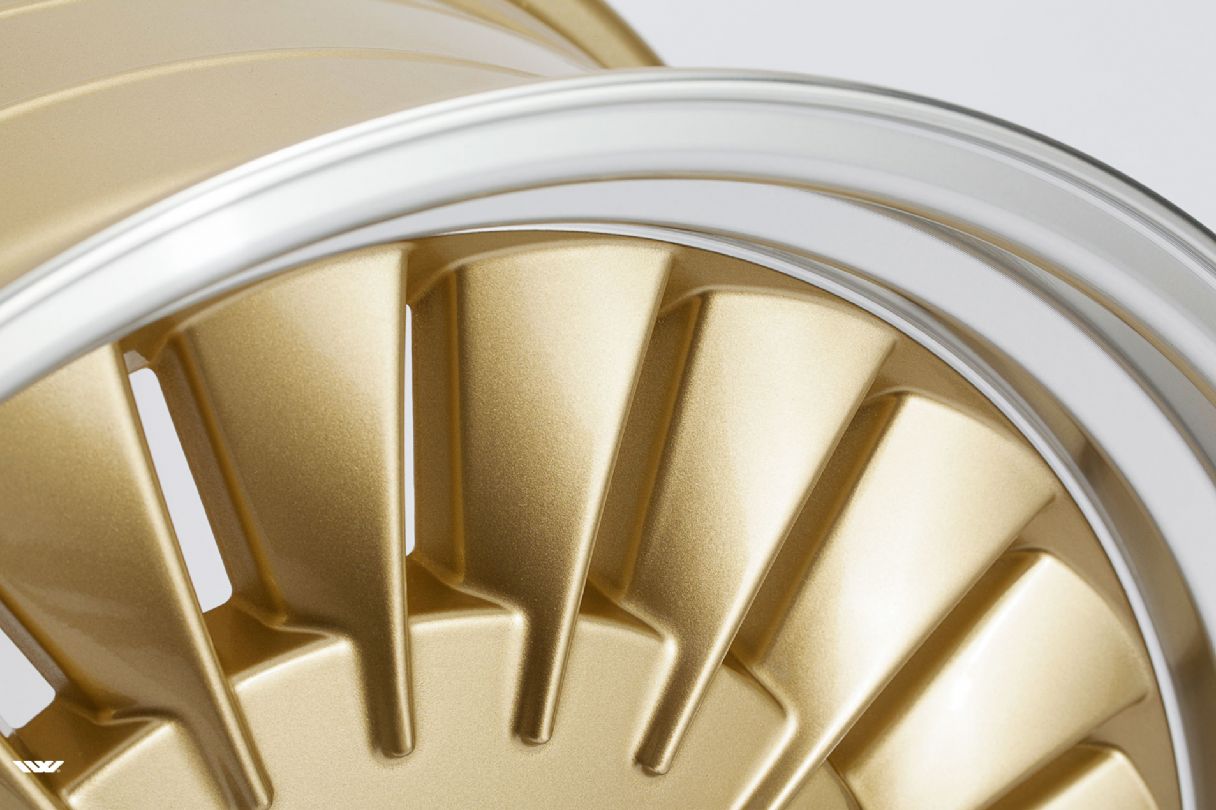 CSR1D Vintage Gold Polished Lip