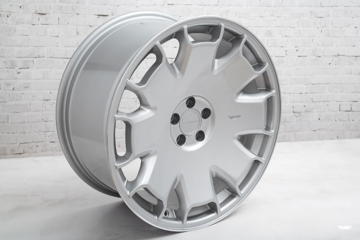 CSR2 Pure Silver