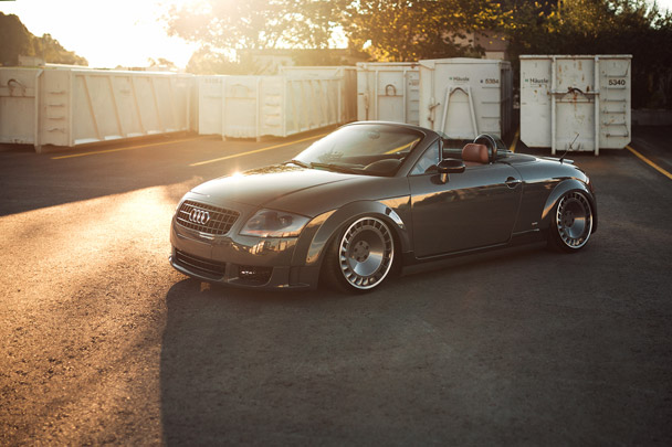 CSRD TF CARBON GRAPHITE POLISHED LIP